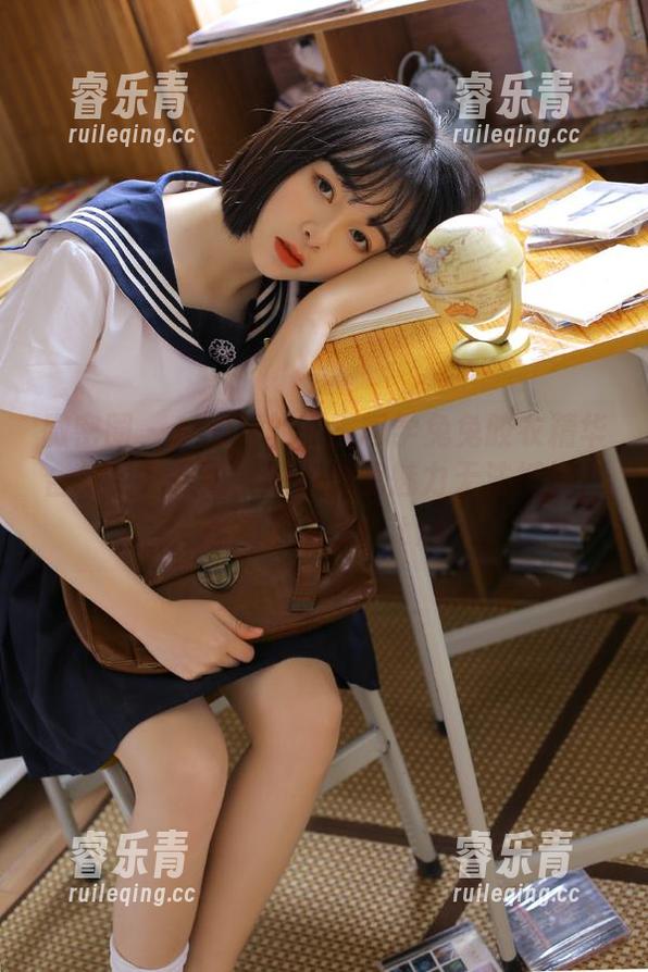 微密圈 - 120斤的小王同学兔兔胶衣精华合集，下载后，感受兔兔魅力无法抵挡，绝不后悔哦！.txt