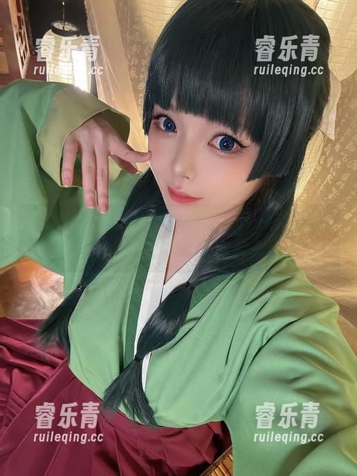 高清Hachi小芭肉丝写真，不一样的艺术风格与视觉享受高清图片集.txt