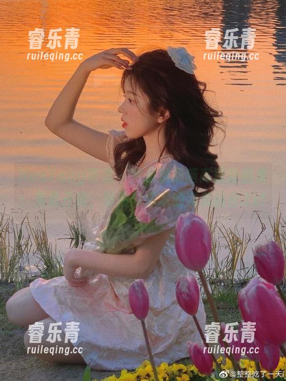 HuaYang花漾 - 黄乐然最新高跟鞋图集：免费开放，时尚与艺术的完美融合.txt