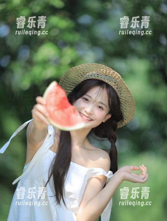 IMiss爱蜜社-Lucky沈欢欣 IMiss爱蜜社 - 探索Lucky沈欢欣女王的高清写真图包,感受她的优雅与自信!.txt
