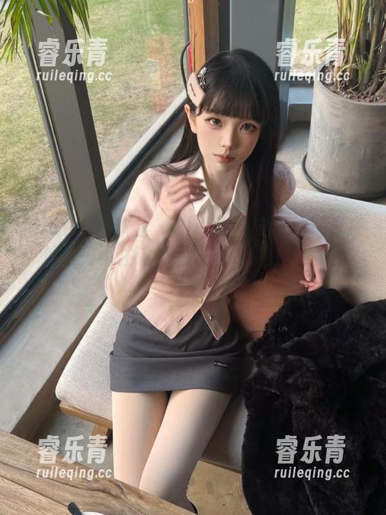 MiStar魅妍社 - Olivia童安琪的写真集，温柔掩不住这资源背后的疯狂与梦幻！.txt