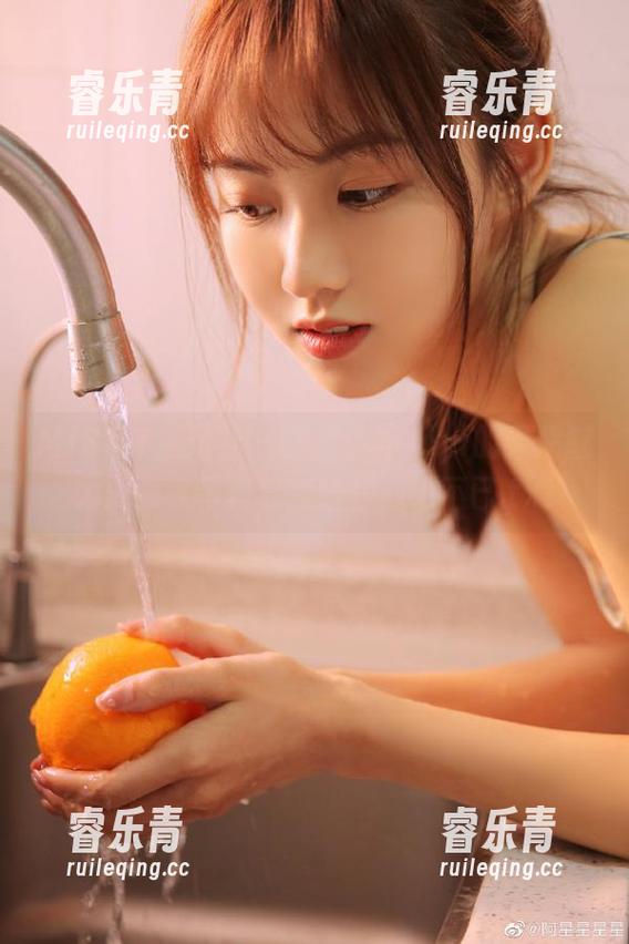 MiStar魅妍社 - 捕捉小乔Joyi的天使魅力：独家写真套图让你心动不已.txt