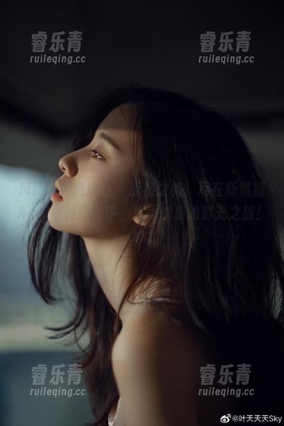 MiStar魅妍社 - 旗袍之美，尽在斯戴媛Amy福利图集中，感受优雅的时光之旅！.txt