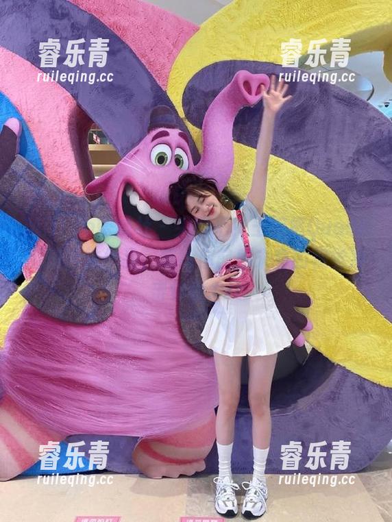 MiiTao蜜桃社-王婉悠Queen MiiTao蜜桃社 - 尖叫吧!王婉悠Queen高清网袜作品,带给你前所未有的视觉冲击体验.txt