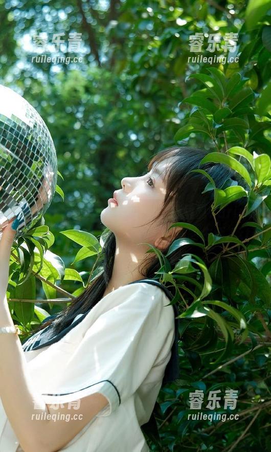 MyGirl美媛馆 - 独特魅力绮里嘉Carina：秘书写真合集，壁纸点缀你的生活.txt