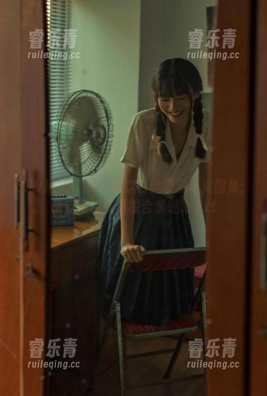 SIW斯文传媒 - 乐饮白丝唯美写真图集：感受细腻优雅的合集魅力.txt