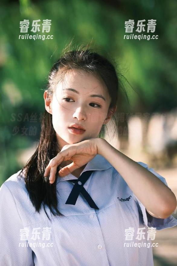 SSA丝社-点点 SSA丝社 - 点点高清图包:揭秘居家天台少女的“秘密基地”,原来她的天台还藏着DJ派对和冰淇淋派对!.txt