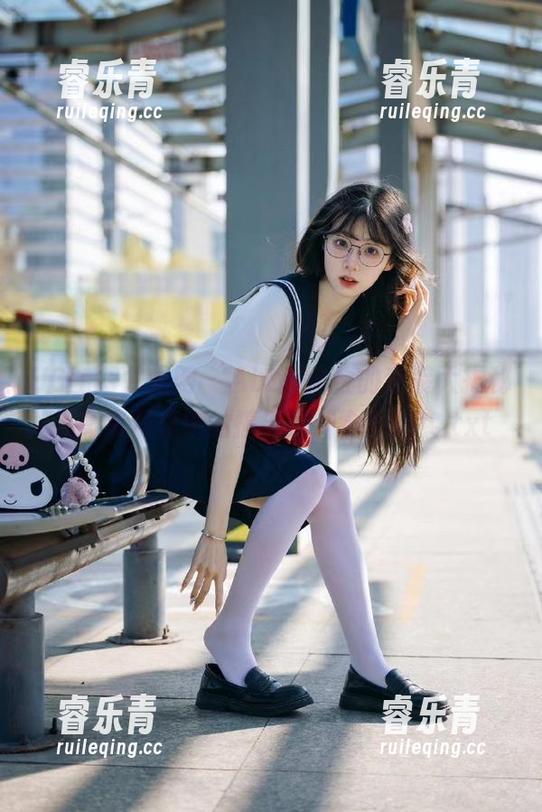 UGirls尤果网 - Abby金金的套装大揭秘：高清写真中的搞笑瞬间全程纪实.txt