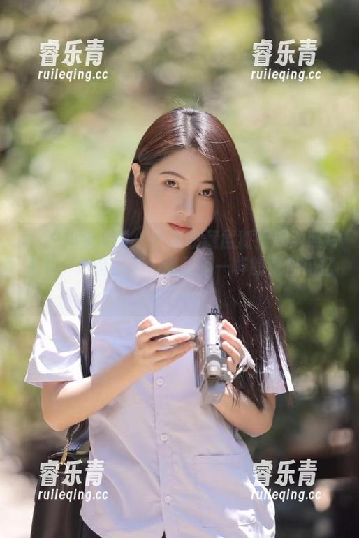 UGirls尤果网-孟狐狸 UGirls尤果网 - 快来收藏孟狐狸泳池照片全集,尽情下载,遇见不一样的夏日记忆!.txt