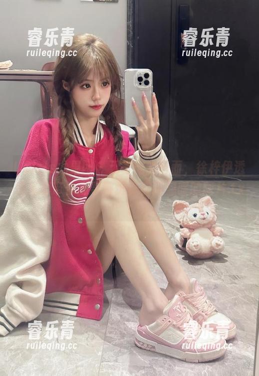 UGirls尤果网-徐梓伊 UGirls尤果网 - 无圣光的画面,徐梓伊透明写真带你探寻那份真实而温暖的图片.txt