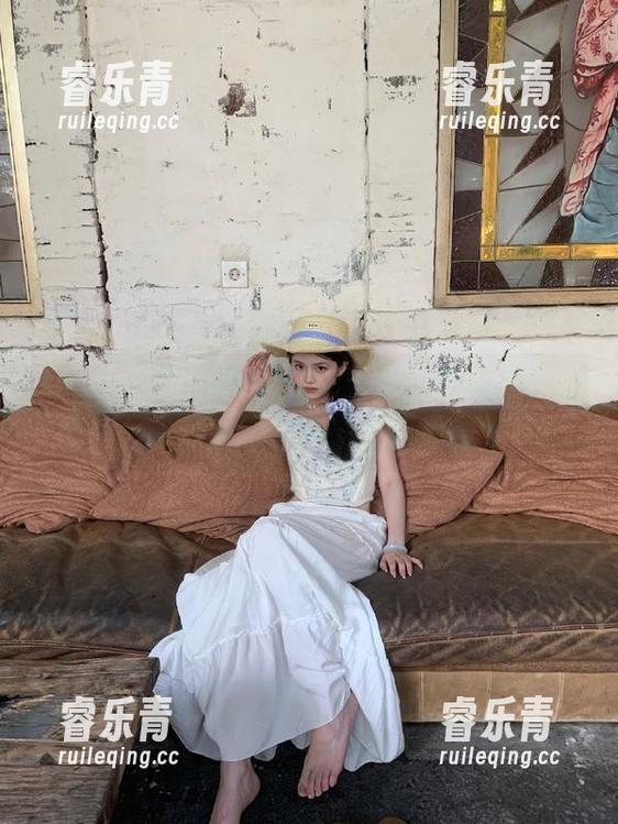Xiuren秀人网-UU阿文 Xiuren秀人网 - 在UU阿文的世界里,观看每一幅温柔作品带来的心灵震撼.txt