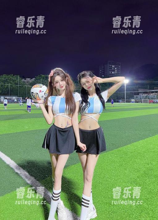 Xiuren秀人网 - yoo优优比基尼写真图集：每一幅作品都散发出无限魅力与青春活力.txt