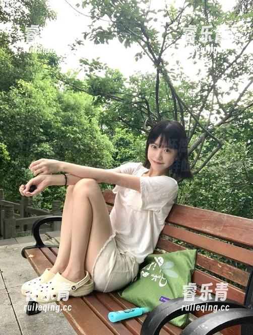 Xiuren秀人网-z杯悠悠 Xiuren秀人网 - 在线欣赏z杯悠悠的精美美足作品,领略这位博主不一样的艺术视角与魅力!.txt