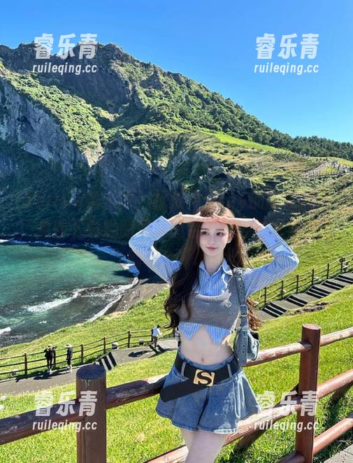 Xiuren秀人网 - 探索乔伊joy的居家风格，免费下载她的写真图包，感受艺术与温暖的结合！.txt