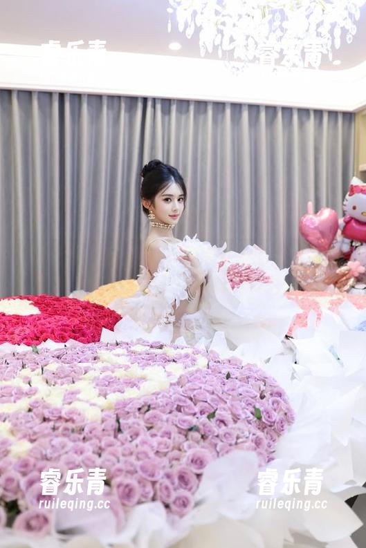 Xiuren秀人网-乔安娜 Xiuren秀人网 - 乔安娜女友的写真作品盛宴,快来免费下载她的精彩瞬间.txt
