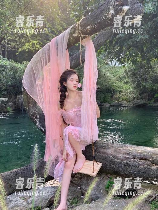 Xiuren秀人网 - 唐安诺豹纹写真原图合集，见证她的创作灵感与魅力.txt