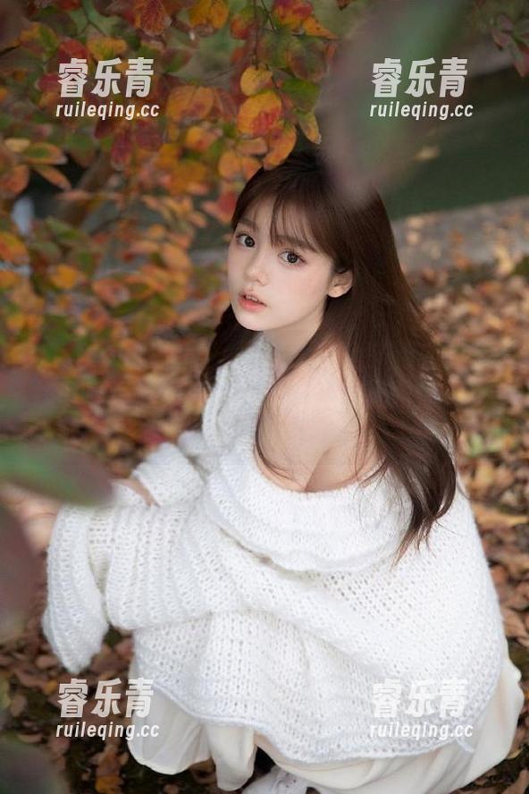 Xiuren秀人网 - 探索大白兔吖姐姐的在线写真资源，发现她作品中的无限惊喜！.txt