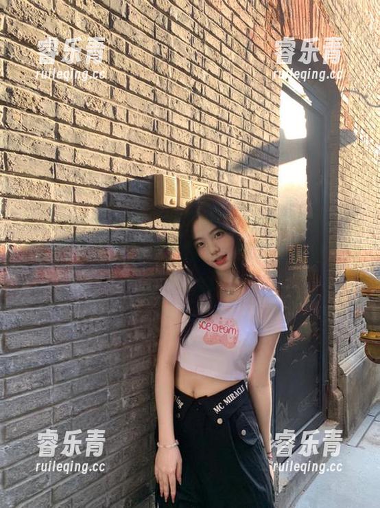 Xiuren秀人网 - 妙可可Cheese教室：让你的写真资源有趣到爆表，绝对不让你失望！.txt