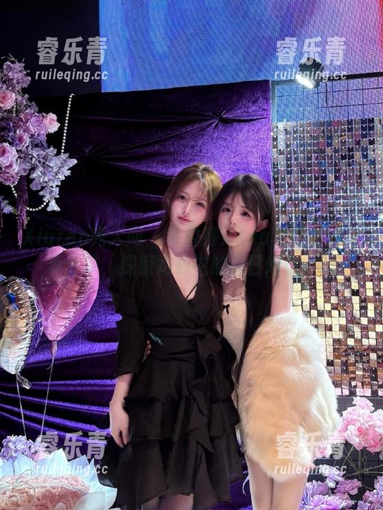 Xiuren秀人网 - 李雪婷Anna夏日高清写真分享，探索她心中的夏日幻想.txt