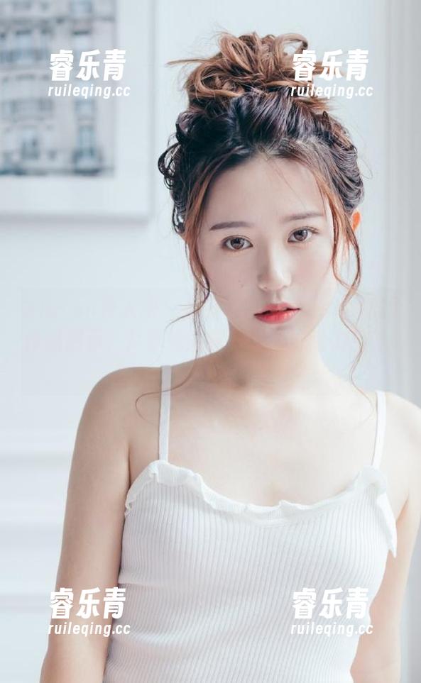 Xiuren秀人网-梦娜Vanessa Xiuren秀人网 - 最新梦娜Vanessa制服作品展示,尽享她的青春风采与活力!.txt