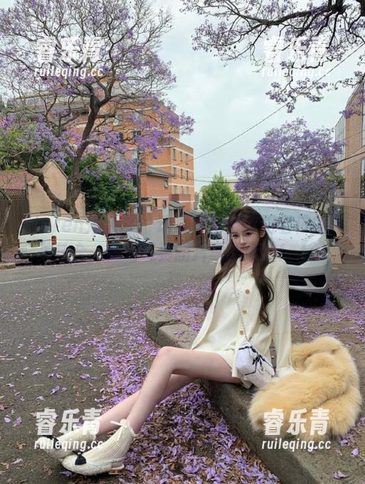Xiuren秀人网 - 动感短裙与欧阳若依的完美结合，精彩写真图片原图欣赏！.txt