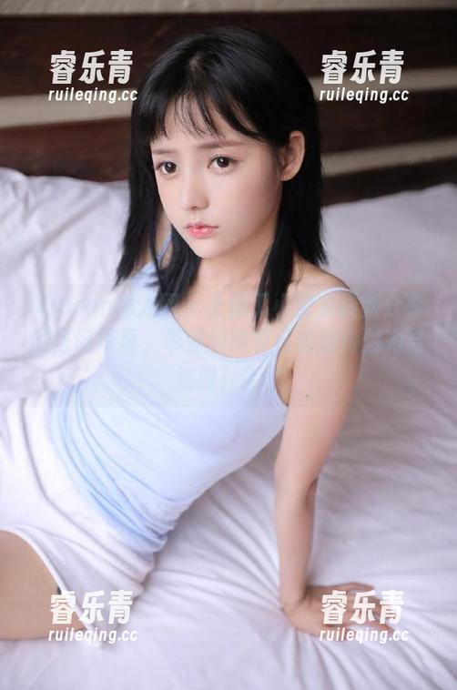 Xiuren秀人网 - 王俪丁小宝贝最新分享的圣诞写真，带你领略节日的独特魅力与温暖！.txt