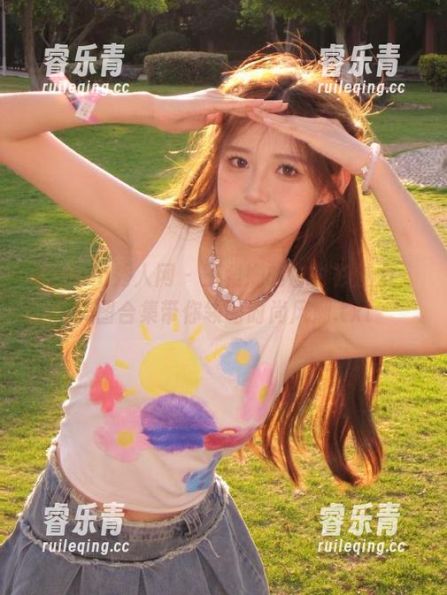 Xiuren秀人网 - 王雅姗的白衬衫魅力，美图合集带你领略时尚风潮.txt