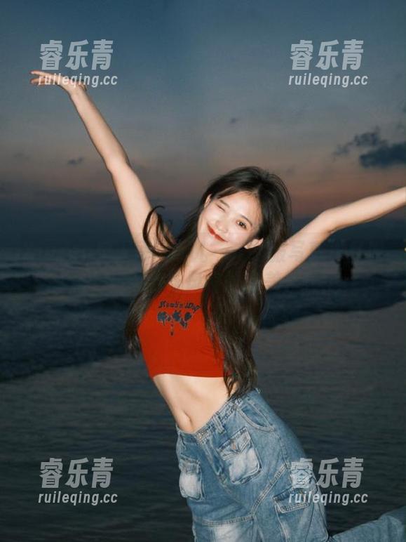 Xiuren秀人网 - 玥儿玥er制服写真作品原图分享，魅力与风格的完美碰撞.txt