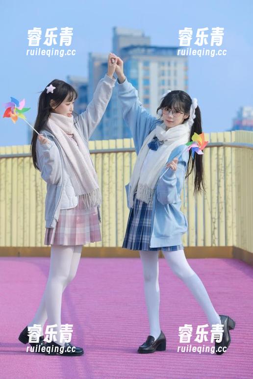 Xiuren秀人网 - 从容优雅的肉晴MINI长腿：带你领略她的绝美写真图片！.txt