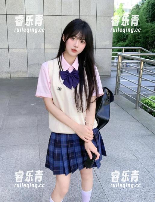 YITUYU艺图语 - 迷人的万圣节：槐枝在线分享高清写真，充满创意与想象.txt