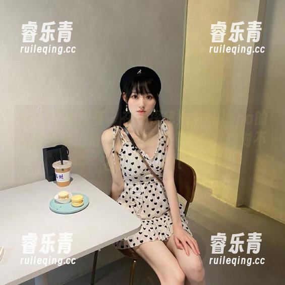 YouMi尤蜜荟-娜露selena YouMi尤蜜荟 - 在线探秘娜露selena的黑白写真,海量资源等你来挑选,绝对不容错过!.txt