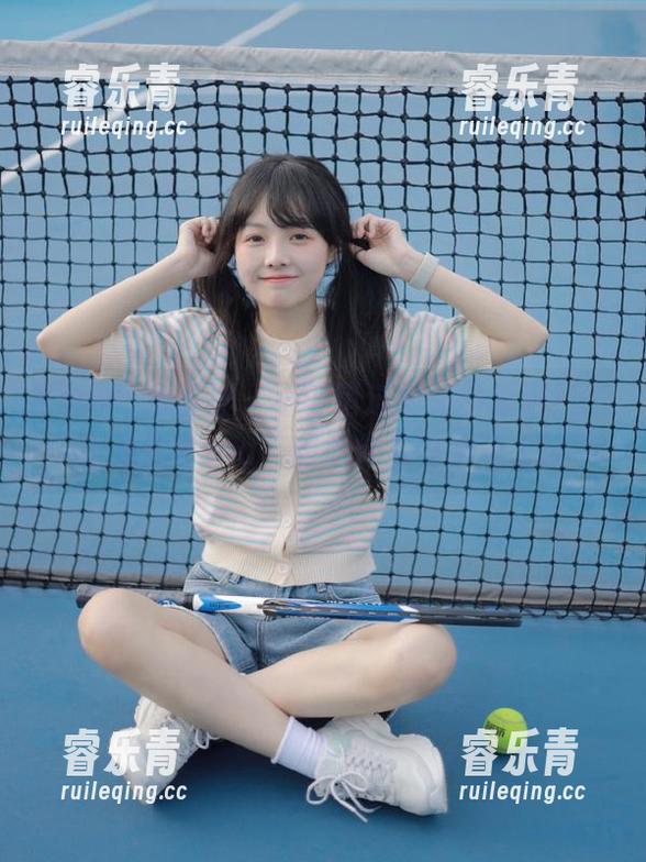 YouMi尤蜜荟-小海臀Rena YouMi尤蜜荟 - 不可错过的免费套图!“小海臀Rena”甜心作品大曝光.txt