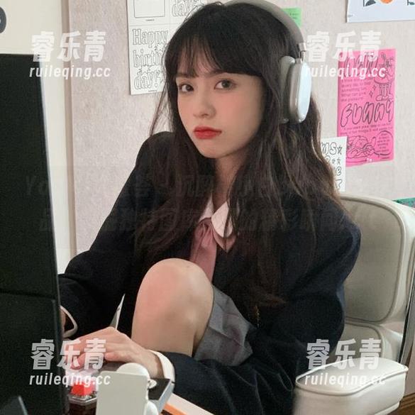 YouMi尤蜜荟 - 沉醉樱小白baby肉丝作品，发掘独特图库资源的精彩瞬间.txt