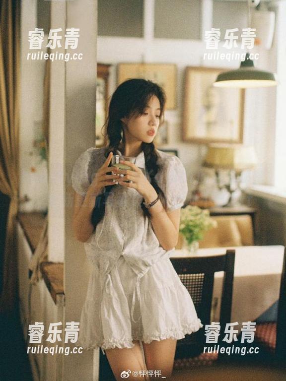 beautyleg - 了解Kaylar的温柔秘密：全新更新写真集让人心动不已.txt