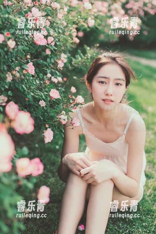 beautyleg - 欲罢不能的福利！Lia泳衣帅气写真图片火热来袭.txt
