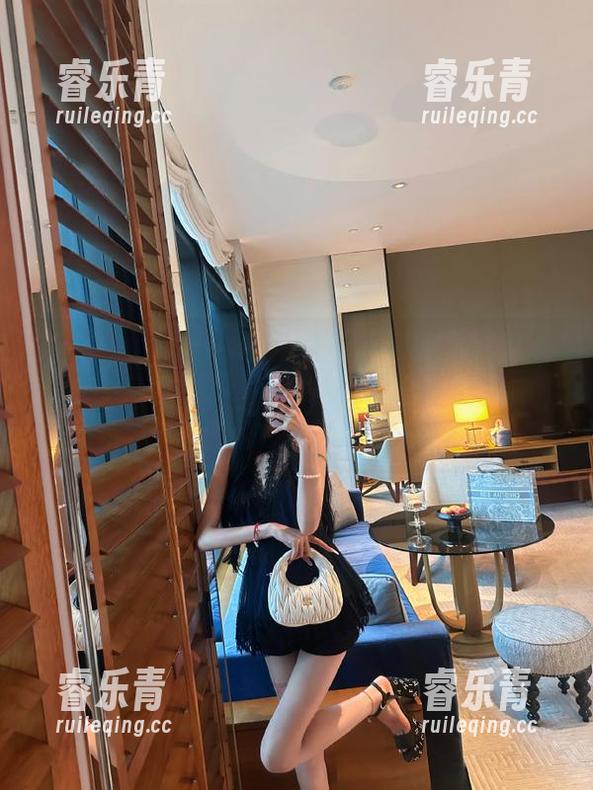 beautyleg - 甜美如NaNa的兔女郎私拍原图，让你爱上每一分可爱的细节！.txt