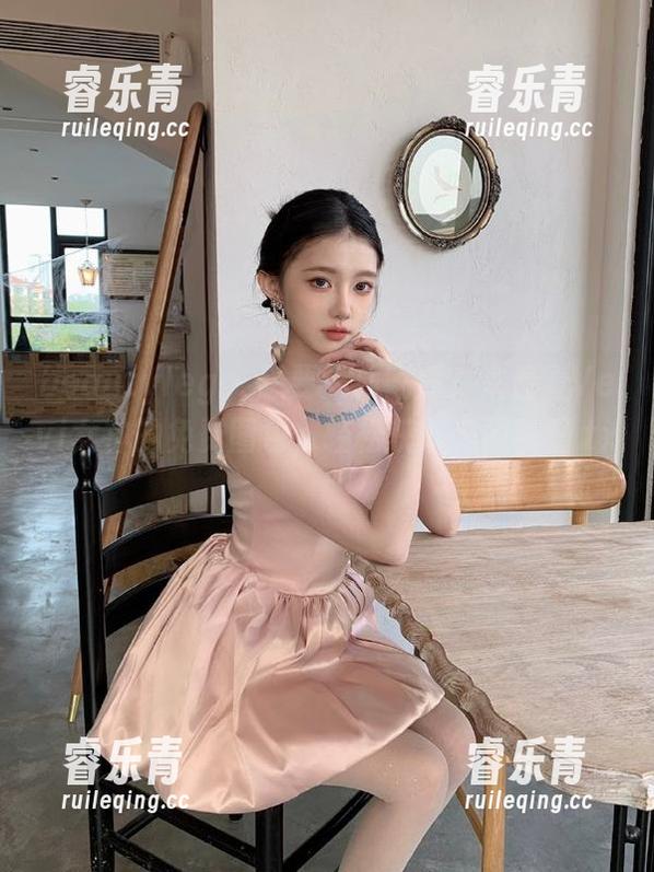 beautyleg-Vevi beautyleg - 想要女神气质?来看看Vevi女神的免费图包,轻松获取美丽秘籍.txt