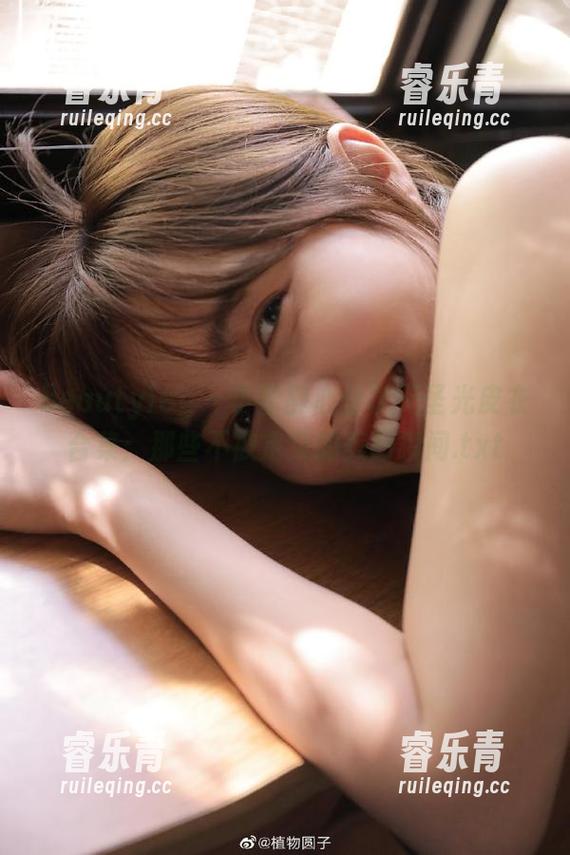 beautyleg-小雪 beautyleg - 小雪静心分享无圣光皮衣合集:那些不被定义的美丽瞬间.txt
