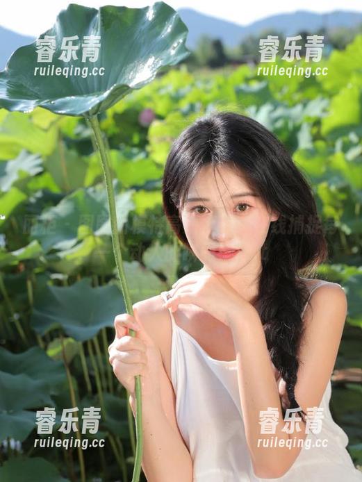 丽柜-图图 丽柜 - 图图新模特高清上线:在线捕捉每一个动人的瞬间!.txt