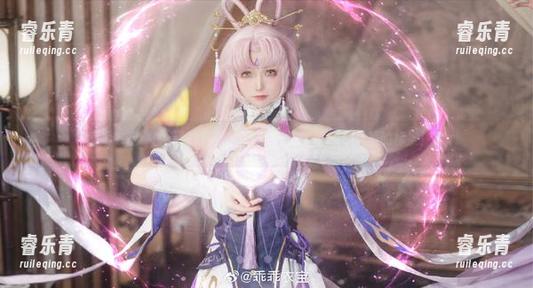 “乖乖衣宝”的清纯写真套图，瞬间让你重新定义美的标准！.txt