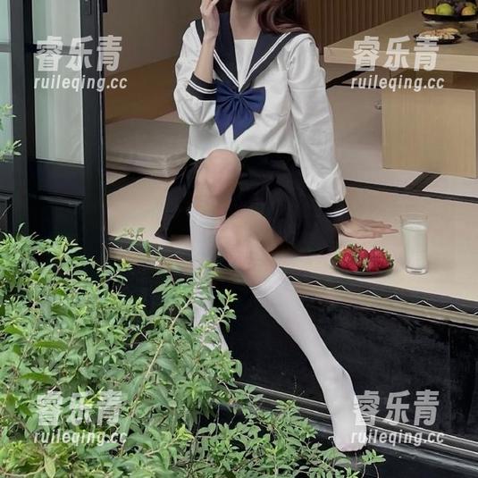 克拉女神 - 旅拍达人芊芊：每一张原图都是一幅醉人壁纸.txt