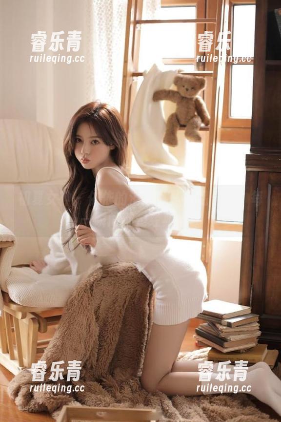 初夏女神 - 依依的浴缸私房作品合集：每一瞬间都是经典.txt