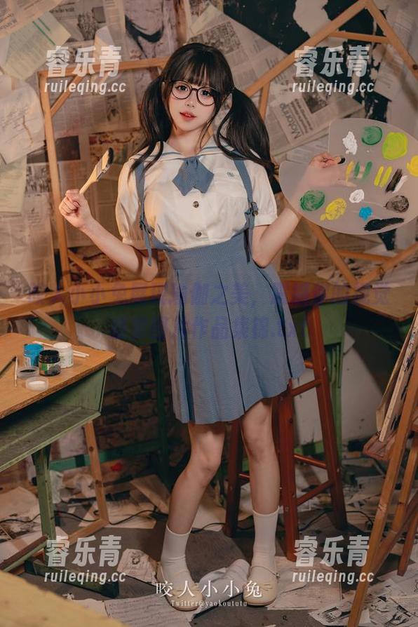 咬人小小兔展现瑜伽之美，震撼你的视觉盛宴图片作品集锦.txt