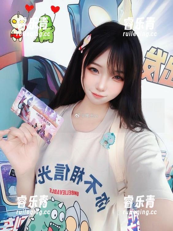 玩转明日方舟，墨玉M带来食铁兽美图图包，解锁无限精彩！.txt