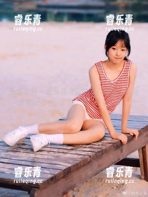 头条女神-杨漫妮baby 头条女神 - 想要成为婚纱女神?来下载杨漫妮baby的美图,轻松变身!.txt