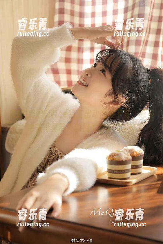 奈汐酱Nice 最新奈汐酱Nice特工出动图集下载,感受绝美写真带来的视觉冲击!.txt