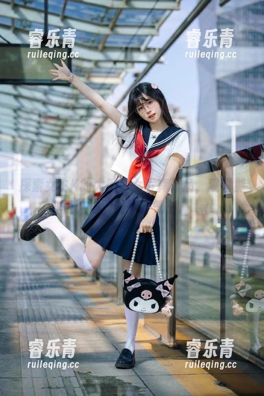 女主K 探索女主K的大型少女写真作品,观看那些让人心动的青春气息。.txt