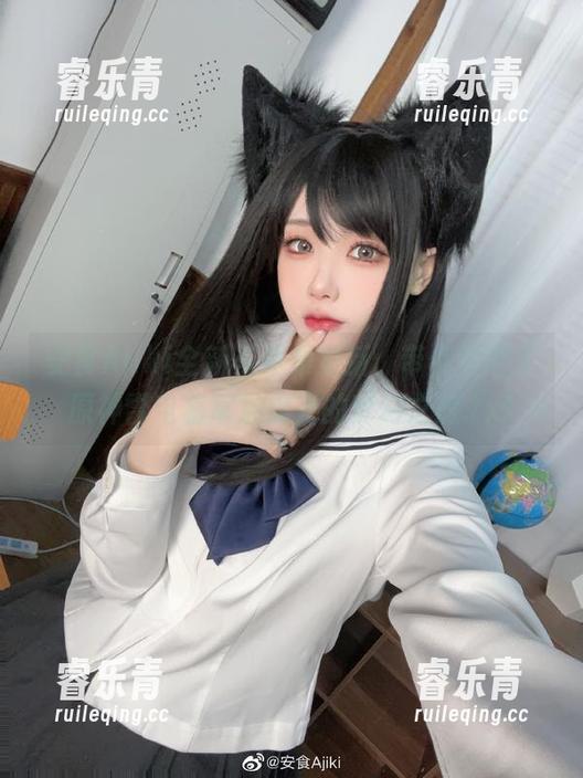 安食Ajiki全新写真集更新：带你领略《原神雷电将军魅魔》的梦幻之旅.txt