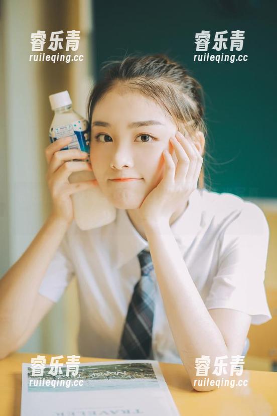 小优优子 微密圈 - 校服里的小优优子,无圣光写真静谧参数下的少女气息.txt