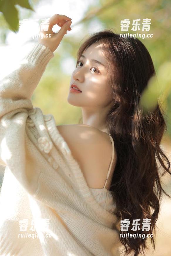 尤果网-Sukki可儿 尤果网 - 深入Sukki可儿的私人世界,分享她的秘密写真套图.txt